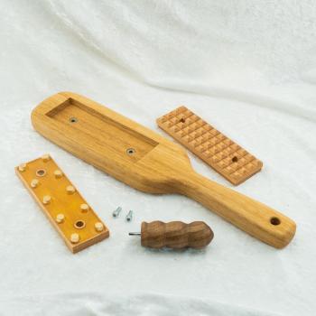 Modulares Paddle aus Eichenholz mit Wechsel-Inlays – Handarbeit, Set mit Ständer