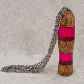 Preview: Weihnachtsset: BDSM-Einsteigerset – Zebrano-Flogger + Teufelsherz-Paddle | tinglytime